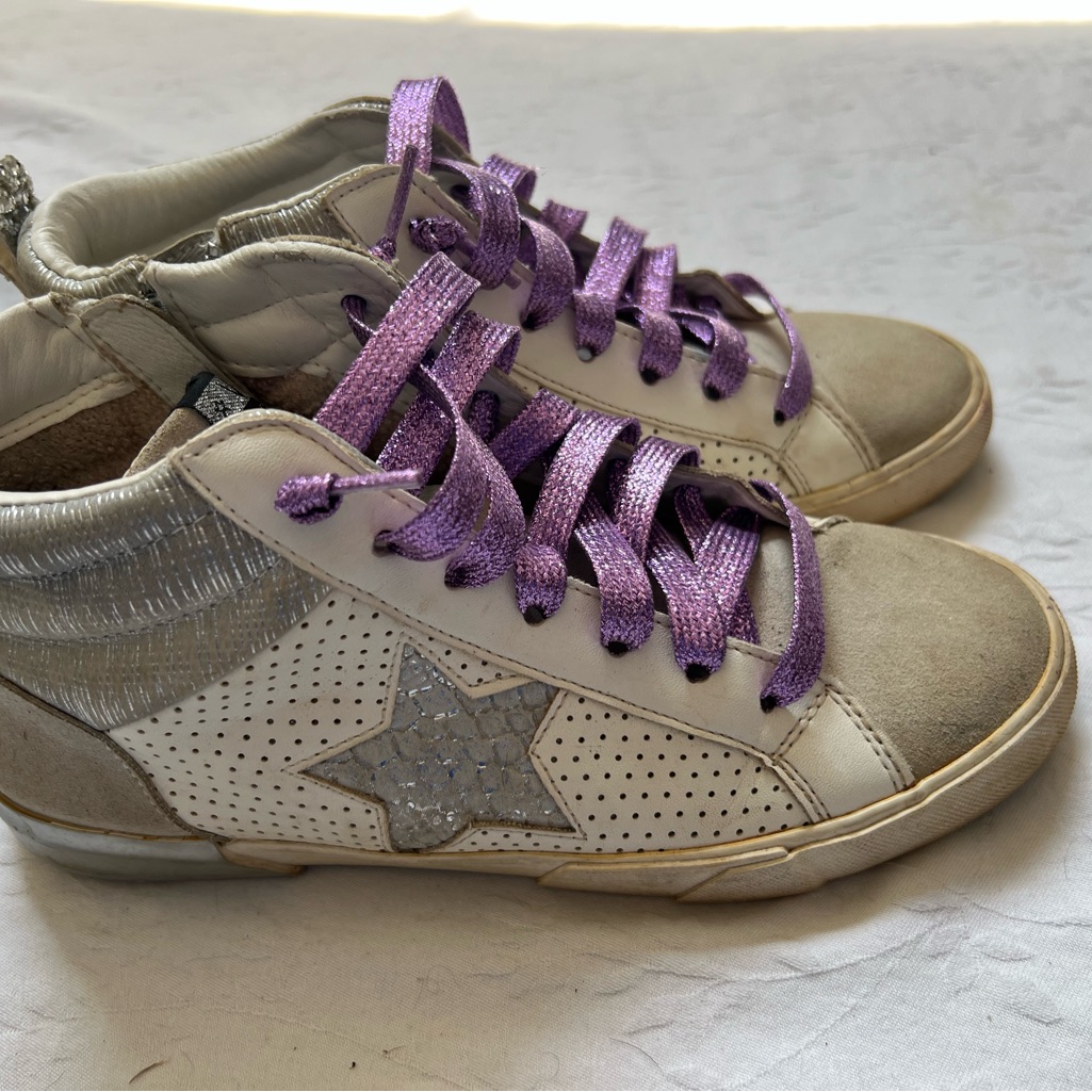 Vintage Havana Cream Sneakers With Purple Laces
